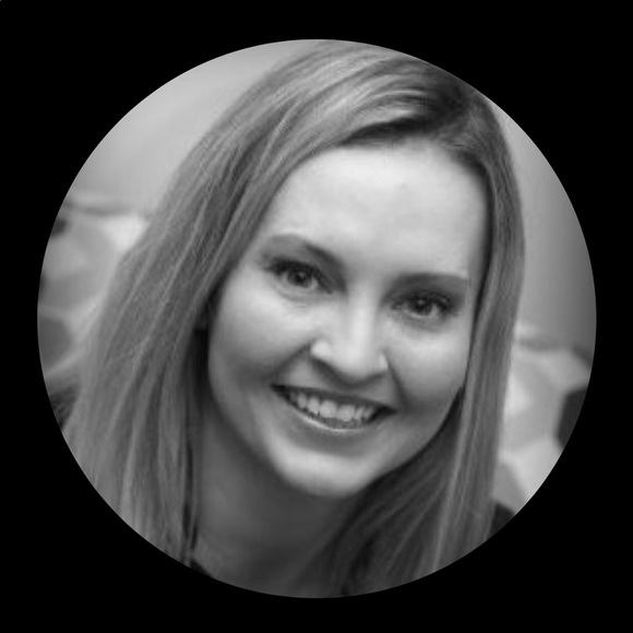 Meet your Posher, Meredith - Picture 1 of 1